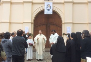 Apertura-puerta-santa-1